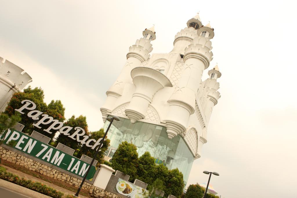 Amaris Hotel Serpong Tangerang מראה חיצוני תמונה
